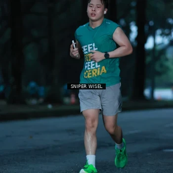 Runner Photo 7743707