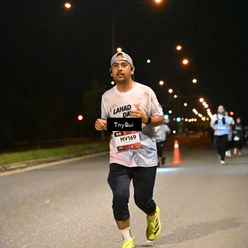 Runner Photo 7743717