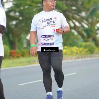 Runner Photo 7743720