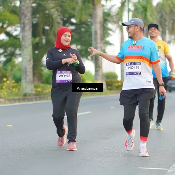 Runner Photo 7743774