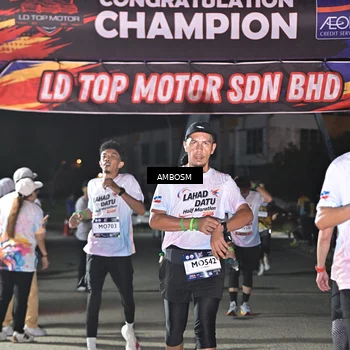 Runner Photo 7743794