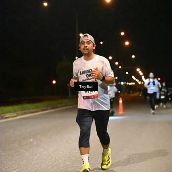 Runner Photo 7743796