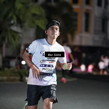 Runner Photo 7743801