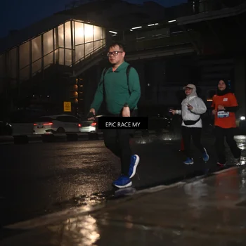 Runner Photo 7743804