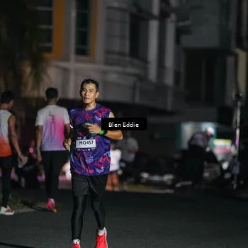 Runner Photo 7743806