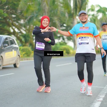Runner Photo 7743828