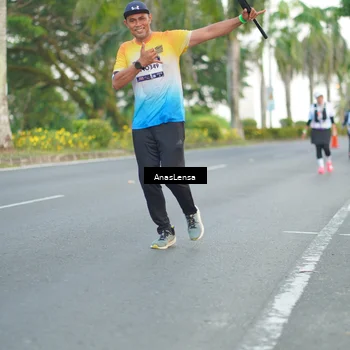 Runner Photo 7743842