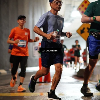 Runner Photo 7743852