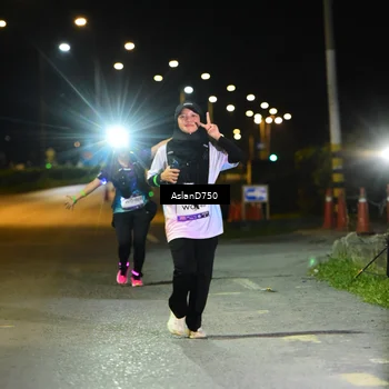 Runner Photo 7743859