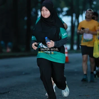 Runner Photo 7743863