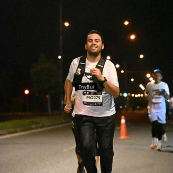 Runner Photo 7743869