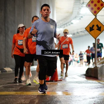 Runner Photo 7743874