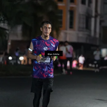 Runner Photo 7743880