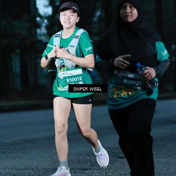 Runner Photo 7743906