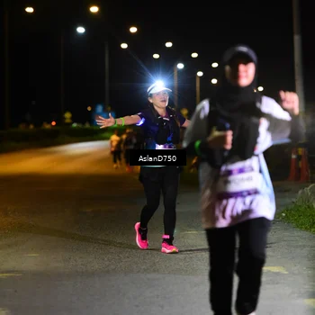 Runner Photo 7743912