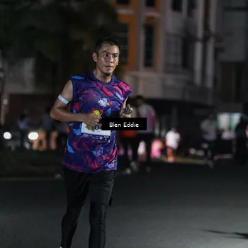 Runner Photo 7743927