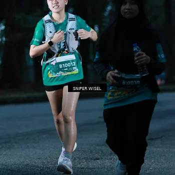 Runner Photo 7743942