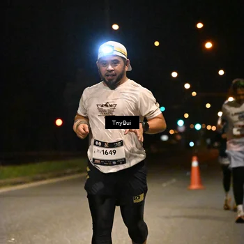 Runner Photo 7743948