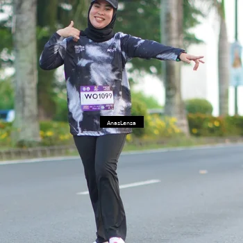 Runner Photo 7743960