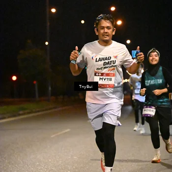 Runner Photo 7743962