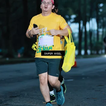 Runner Photo 7743963