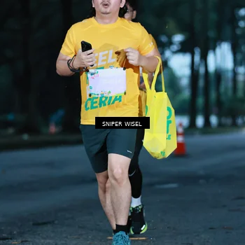Runner Photo 7743976