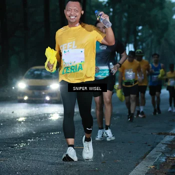 Runner Photo 7743998