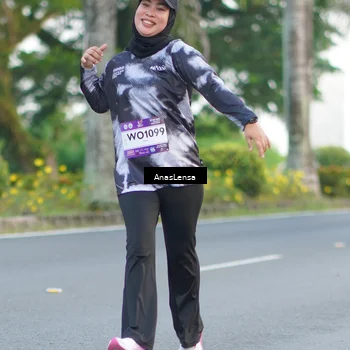 Runner Photo 7743999
