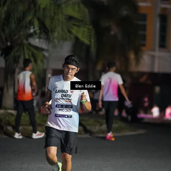 Runner Photo 7744000