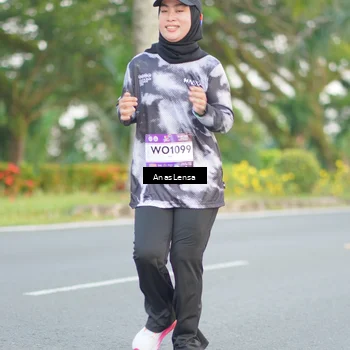 Runner Photo 7744018