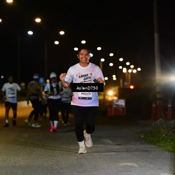 Runner Photo 7744027