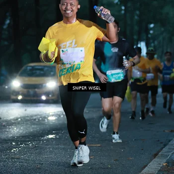 Runner Photo 7744036