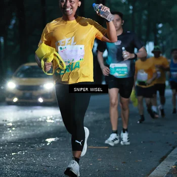 Runner Photo 7744037