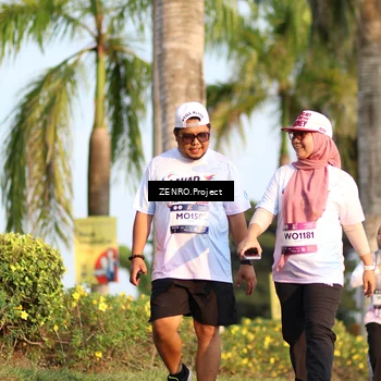 Runner Photo 7744044