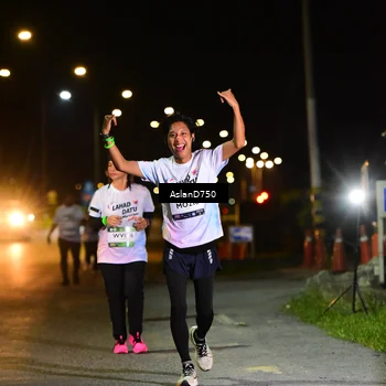Runner Photo 7744069