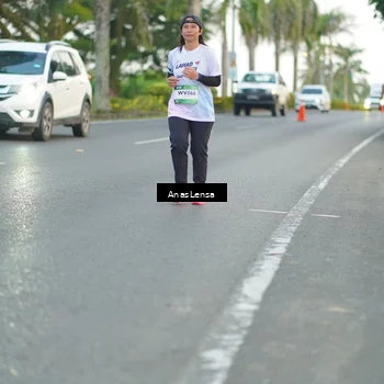 Runner Photo 7744079