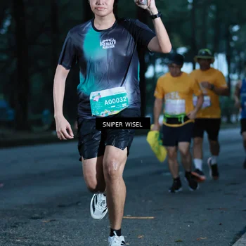 Runner Photo 7744089