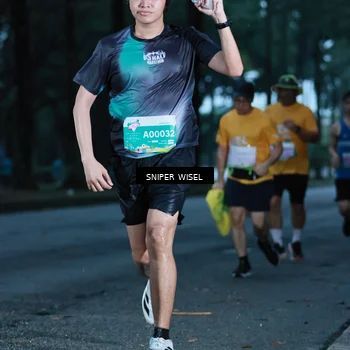 Runner Photo 7744096