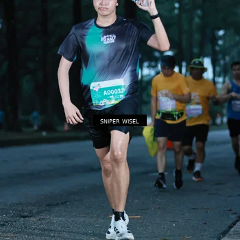 Runner Photo 7744103