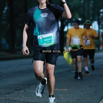 Runner Photo 7744106
