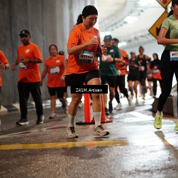 Runner Photo 7744136
