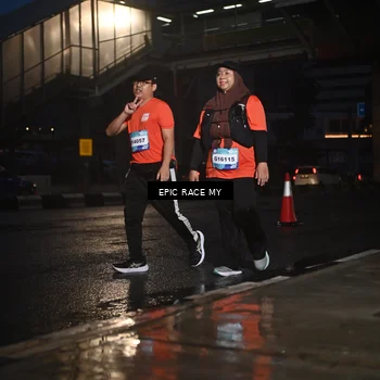Runner Photo 7744140