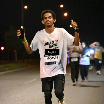 Runner Photo 7744144