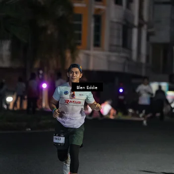 Runner Photo 7744162