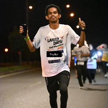 Runner Photo 7744164