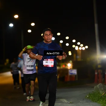 Runner Photo 7744172