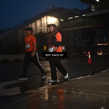 Runner Photo 7744178