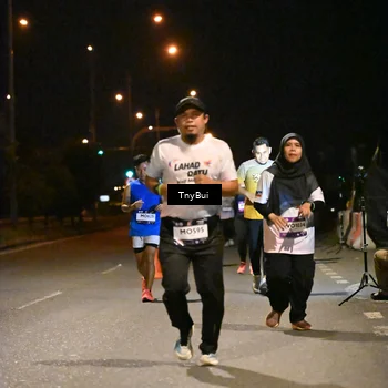 Runner Photo 7744192