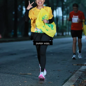 Runner Photo 7744214