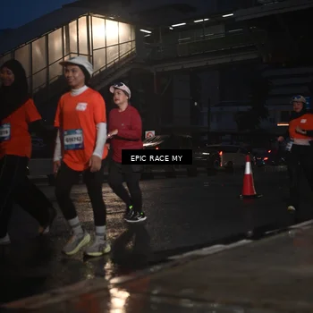Runner Photo 7744226